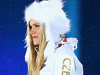 Двукратный призер Сочинской олимпиады разделась в поддержку акции по борьбе с раком