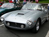 Самый дорогой автомобильный номер в истории Великобритании продан за £518.000