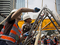 Полиция Гонконга разобрала последний лагерь оппозиции 