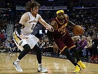 Леброн Джеймс набрал 41 очко. Команда Дэвида Блатта проиграла в Новом Орлеане