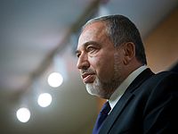 Либерман готов к коалиции как с Нетаниягу, так и с Герцогом