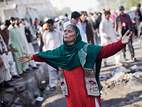 В Пешаваре хоронят жертв нападения талибов на школу: более 140 погибших