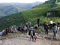 Жители китайской деревни хотят