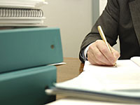 Прекращена забастовка сотрудников Налогового управления и таможни