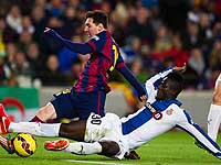 Лионель Месси забил три мяча.