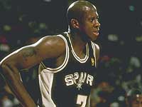 В Венесуэле при попытке ограбления ранен двукратный чемпион НБА