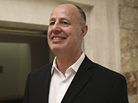 В ходе телефонного голосования Анегби и Хотовэли были утверждены в новых должностях