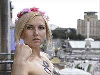 Яна Жданова