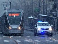 Автомобильные трассы, ведущие в Иерусалим, пока открыты для движения транспорта