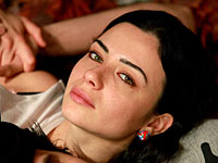 Израильская певица Нинет Тайб стала мамой