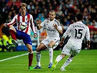 Рональдо забил гол. Торрес выводит