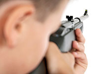 Подростки 12 и 13 лет задержаны за попытку вооруженного ограбления банка