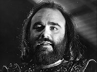 Демис Руссос в 1975 году 
