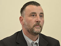 Лидер германских антиисламистов  ушел в отставку из-за фото в гриме Гитлера