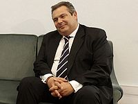 Новый министр обороны Греции едва не спровоцировал конфликт с Турцией