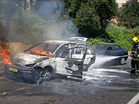 На шоссе №4 загорелся автомобиль: в районе развязки Явне образовалась пробка