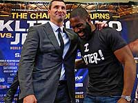 Владимир Кличко и Брайант Дженнингс встретились на крыше  Empire State Building