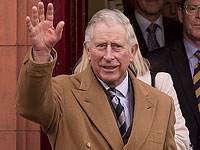 Принц Чарльз сыграл в футбол с детьми в лагере сирийских беженцев