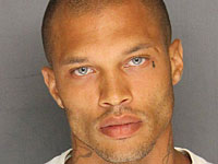 Гангстер Джереми Микс, секс-символ Facebook, приговорен к 2,5 годам тюрьмы