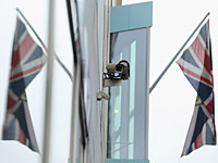 Франция и Великобритания закрывают посольства в Йемене