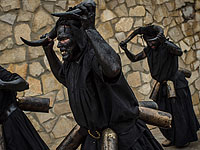 Рога и копоть: фестиваль дьяволов в Лусоне