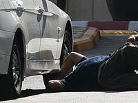 В Од а-Шароне взорван автомобиль, один человек погиб, еще один тяжело ранен