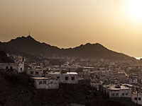 В Йемене закрылись еще несколько посольств, сторонники президента наступают в Адене