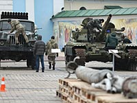 Выставка военной техники в Киеве: глава МВД Украины желает Путину 