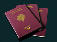 Франция применила антитеррористический закон: у джихадистов отобраны паспорта
