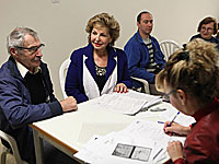 Первые 12 семей получили ключи от 