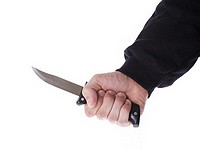 23-летний мужчина ударил ножом школьницу, отвергнувшую его ухаживания