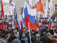 В Москве прошел марш памяти Бориса Немцова