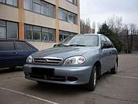  Автомобиль модели ZAZ 