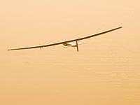 Вылет Solar Impulse 2 из аэропорта Аль-Батин. 9 марта 2015 года
