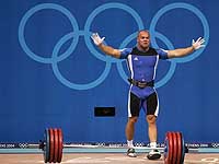 Тяжелоатлет, чемпион Афинской олимпиады, найден мертвым