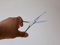 В Египте арестована учительница, отрезавшая волосы школьнице без хиджаба