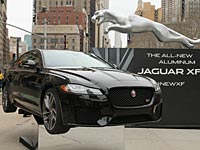 Международный автосалон в Нью-Йорке