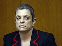 Юли Тамир выплатит компенсации педагогу, отказавшемуся обучать 