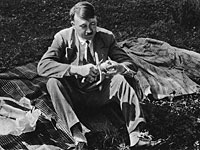 Этично ли убить Гитлера? Женщины и мужчины дают разные ответы