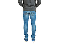 ИГ запретило жителям Ракки носить узкие джинсы