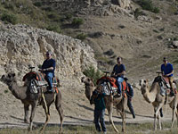 Семья Нетаниягу во время Песаха посетила древний город набатеев