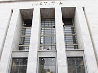 Трагедия в Милане: ответчик по делу о банкротстве убил 4 человек в зале суда