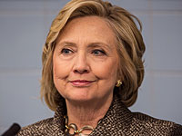 Хиллари Клинтон вступила в борьбу за пост президента США