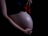 65-летняя жительница Германии беременна четверней