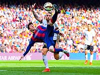 Суарес забил на первой минуте, Месси – на последней. 