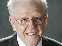 Умер канадский хоккеист, пятикратный обладатель Кубка Стэнли