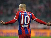 У Левандовски сотрясение мозга, сломаны нос и челюсть. Роббен выбыл до конца сезона