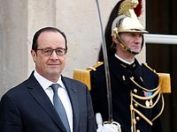 81% французов не хотят, чтобы Олланд шел на второй срок