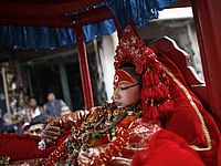 Живая богиня Непала уцелела в землетрясении
