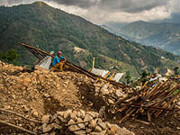 Уточненные данные о жертвах землетрясения в Непале: более 7.000 погибших